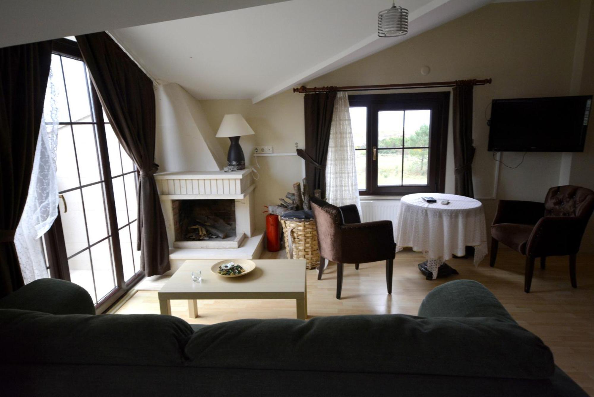 Velena Hotel — Photos 2